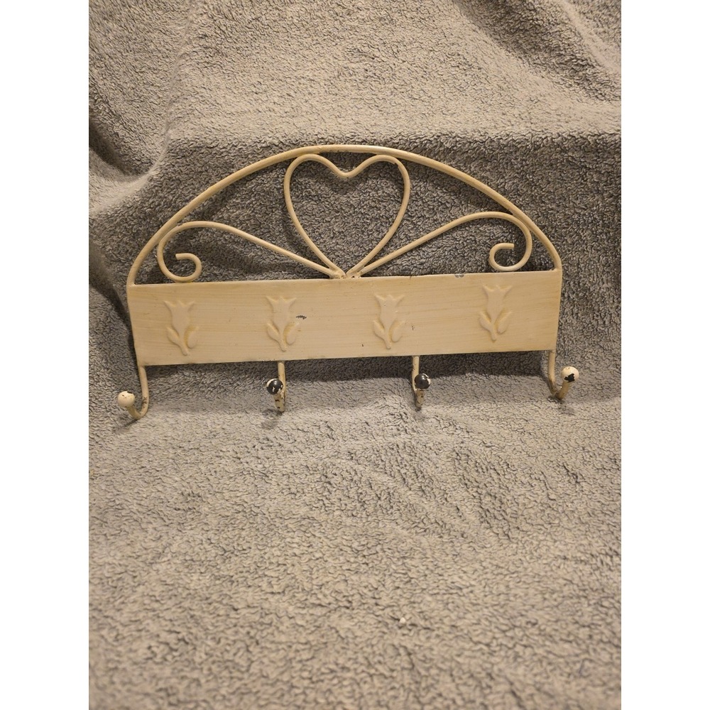 Heart Tulip Off White Metal Distressed Wall Hanging W/Hooks Cottage Farm Grandma